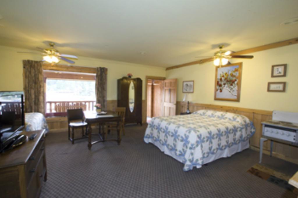 Cloudcroft Hotel Room photo
